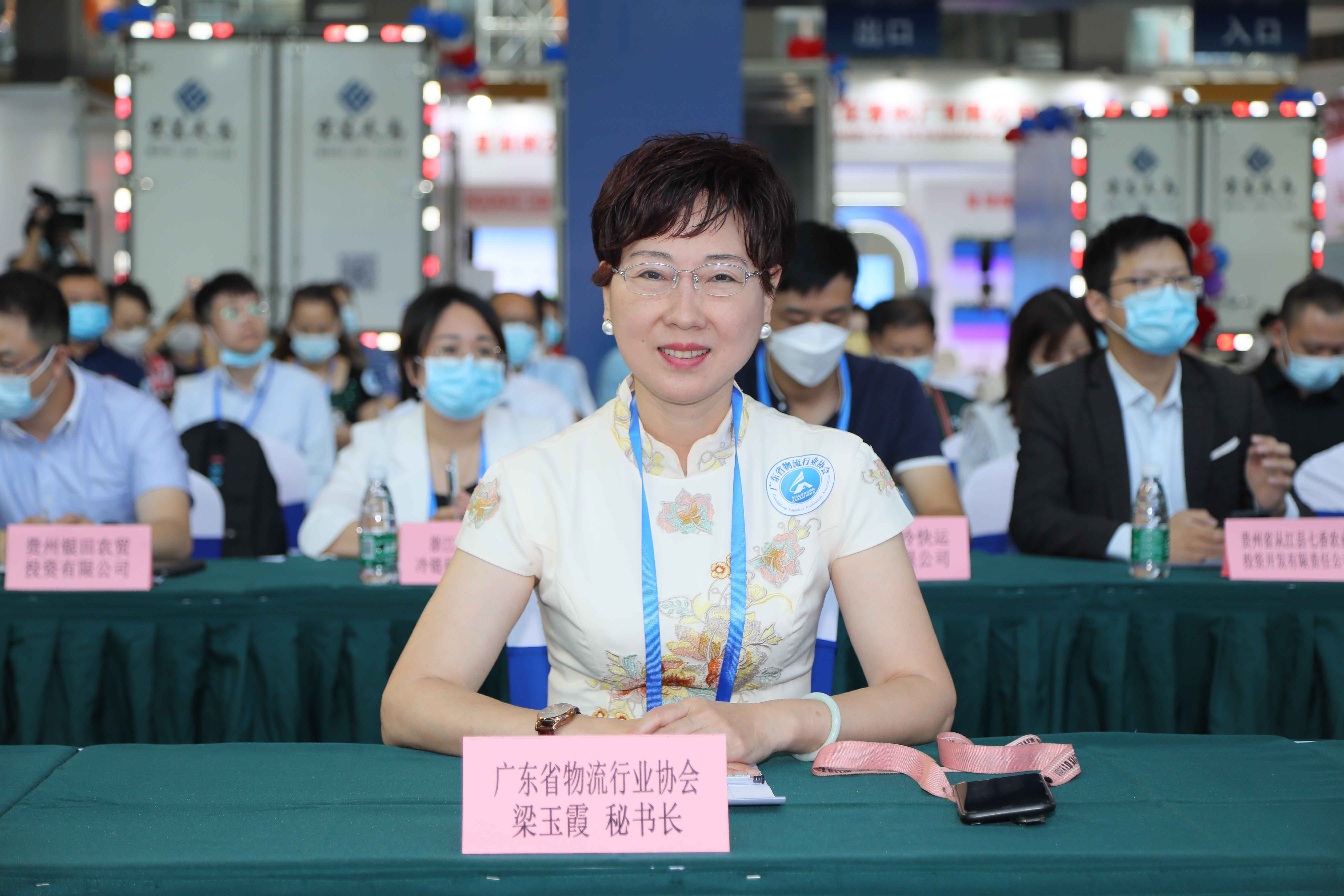 E12A9212.jpg E12A9212.jpg