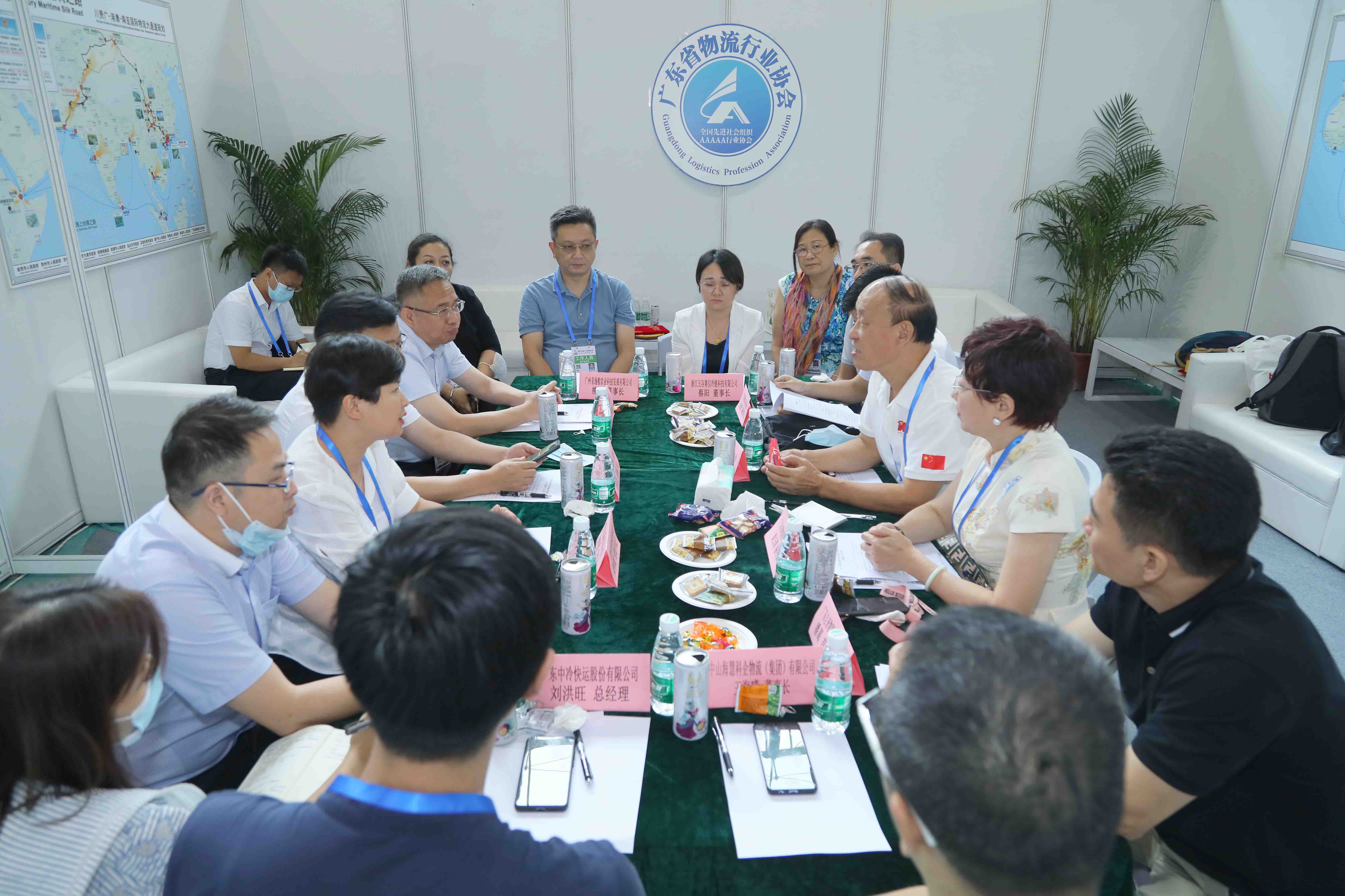 E12A9415.jpg E12A9415.jpg