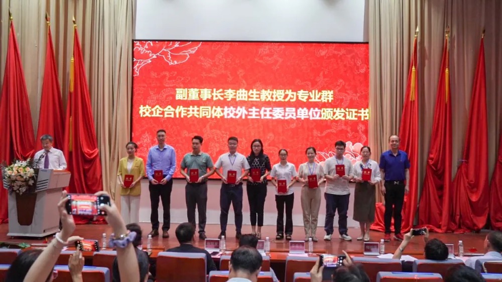 1723104221920.jpg 1723104221920.jpg